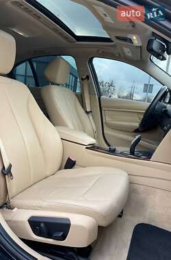 Седан BMW 3 Series 2013 в Львове