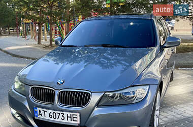 Седан BMW 3 Series 2010 в Івано-Франківську