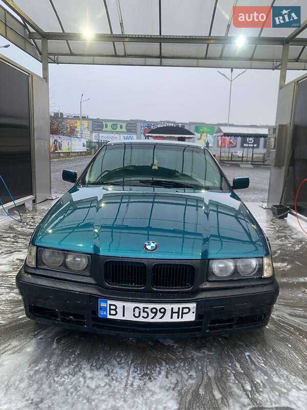 Седан BMW 3 Series 1994 в 