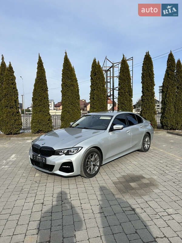BMW 3 Series 2021