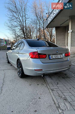 Седан BMW 3 Series 2013 в Дніпрі