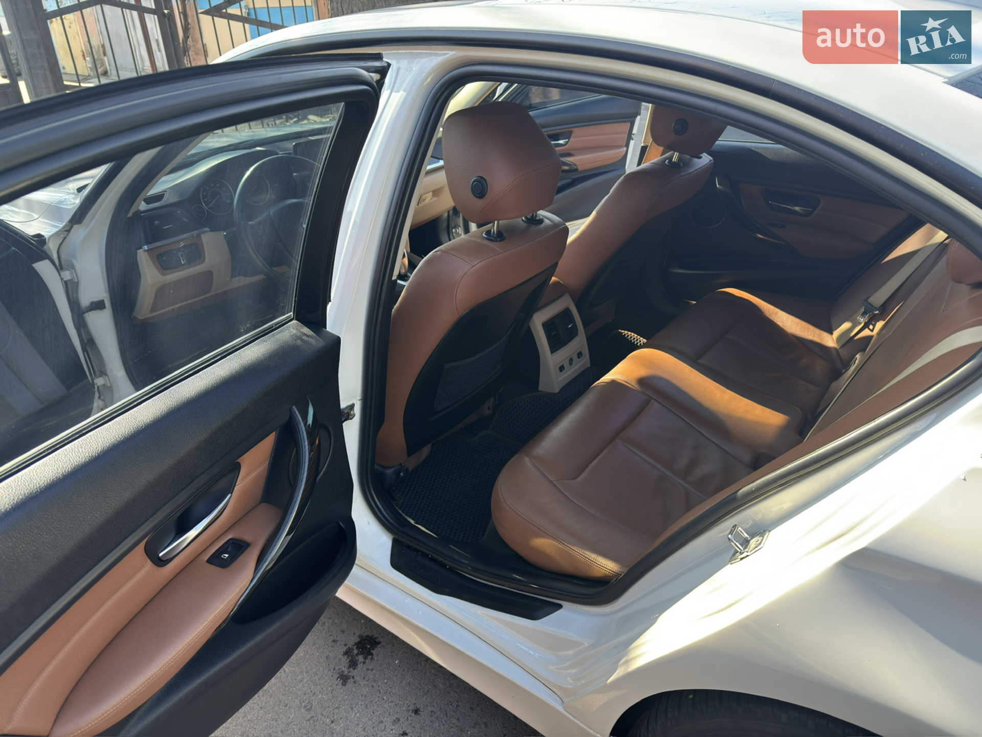 2012 BMW 3er - мініатюра 19