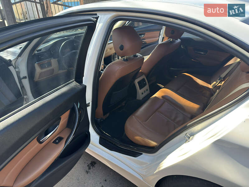 Седан BMW 3 Series 2012 в Одессе