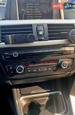 Седан BMW 3 Series 2014 в 