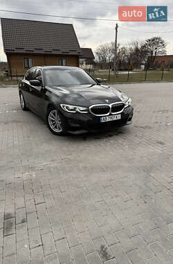 Седан BMW 3 Series 2019 в 