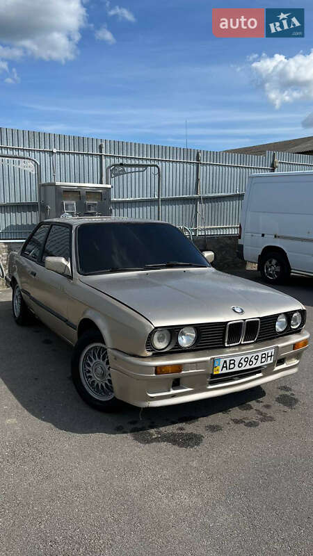 Купе BMW 3 Series 1984 в Віньківцях
