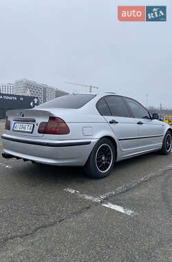 Седан BMW 3 Series 2004 в Киеве