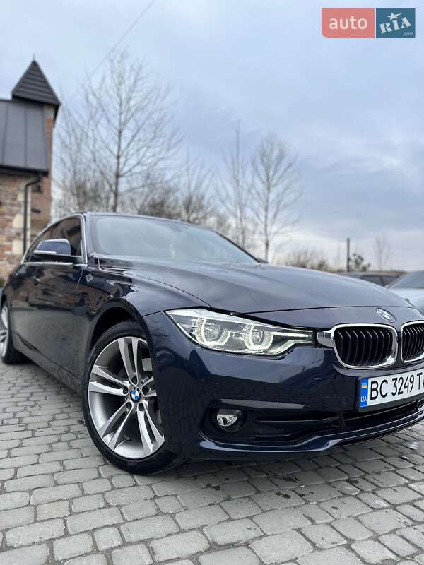 Седан BMW 3 Series 2017 в Львове
