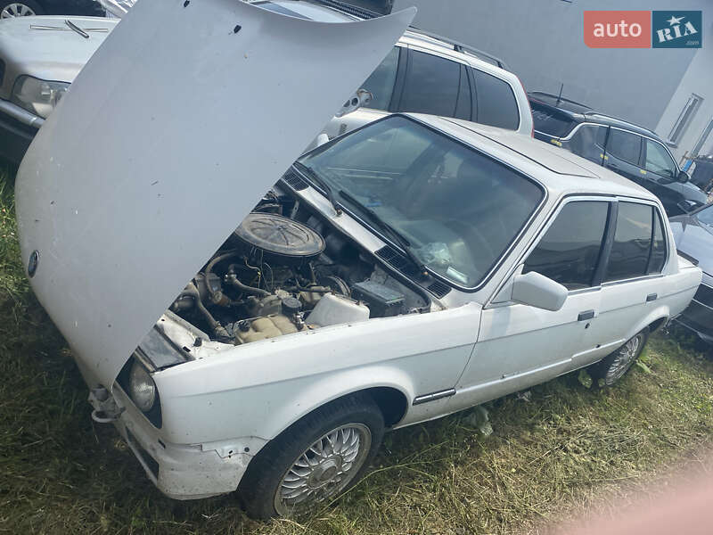 Седан BMW 3 Series 1986 в Львове