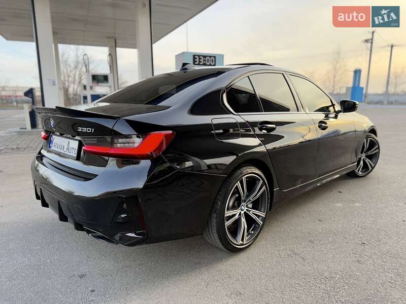 Седан BMW 3 Series 2019 в Днепре