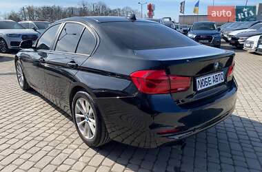 Седан BMW 3 Series 2016 в Львові