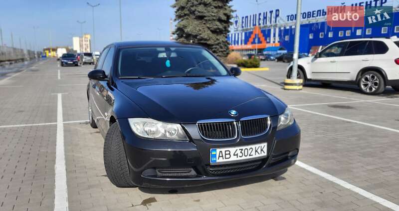 Седан BMW 3 Series 2008 в 