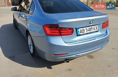Седан BMW 3 Series 2012 в 