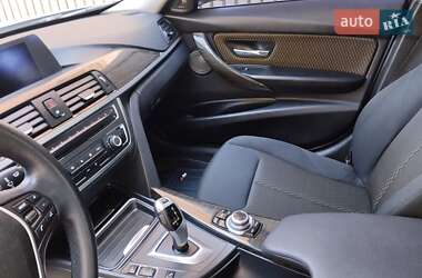Седан BMW 3 Series 2012 в 