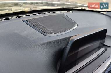 Седан BMW 3 Series 2012 в 