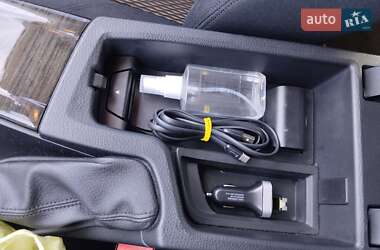 Седан BMW 3 Series 2012 в 