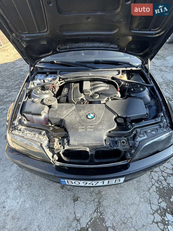 Седан BMW 3 Series 2004 в Гусятине