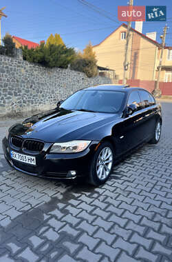 Седан BMW 3 Series 2010 в Хмельницком