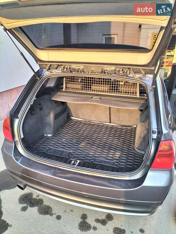 Универсал BMW 3 Series 2007 в Горишних Плавнях фото 9 Универсал BMW 3 Series 2007 в Горишних Плавнях