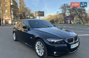 Седан BMW 3 Series 2009 в Одессе