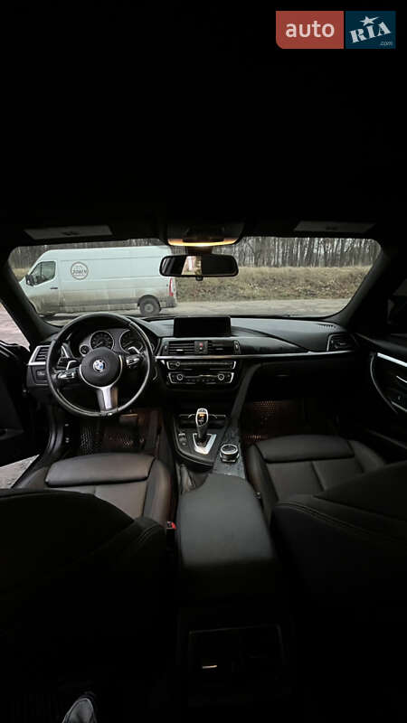 Седан BMW 3 Series 2017 в Звенигородці