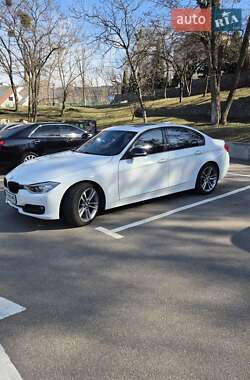 Седан BMW 3 Series 2013 в Киеве