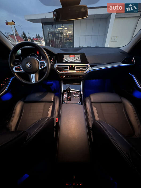 Универсал BMW 3 Series 2019 в Львове