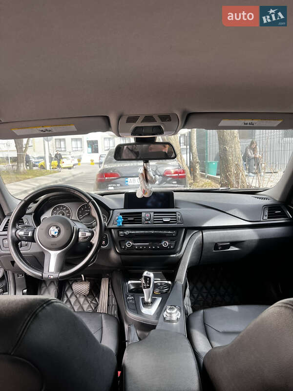 Седан BMW 3 Series 2012 в Виннице