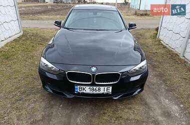 Седан BMW 3 Series 2013 в Ровно