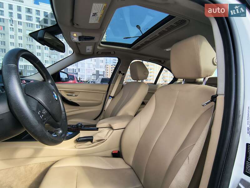 Седан BMW 3 Series 2016 в Ирпене