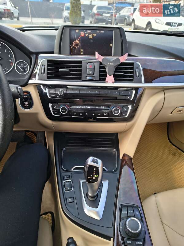 Седан BMW 3 Series 2016 в Ирпене