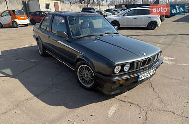 Купе BMW 3 Series 1989 в Києві