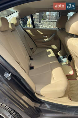 Седан BMW 3 Series 2013 в 