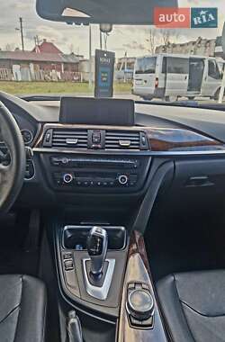 Седан BMW 3 Series 2014 в Калуше