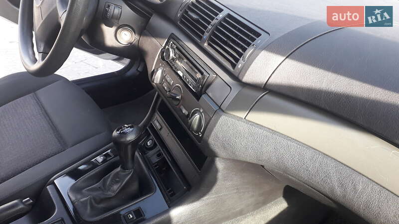 Седан BMW 3 Series 2002 в Ивано-Франковске