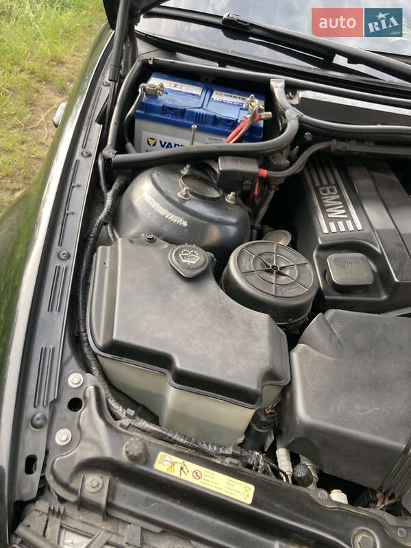 Универсал BMW 3 Series 2002 в Бориславе