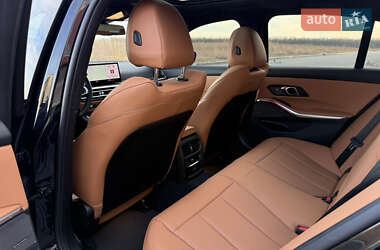 Седан BMW 3 Series 2024 в 