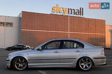 Седан BMW 3 Series 2004 в 