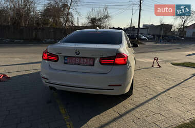 Седан BMW 3 Series 2016 в 