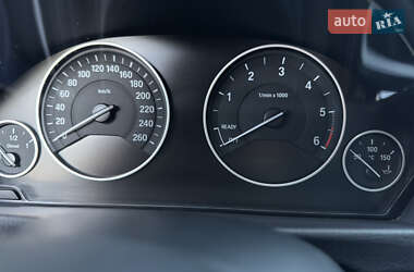 Седан BMW 3 Series 2016 в 