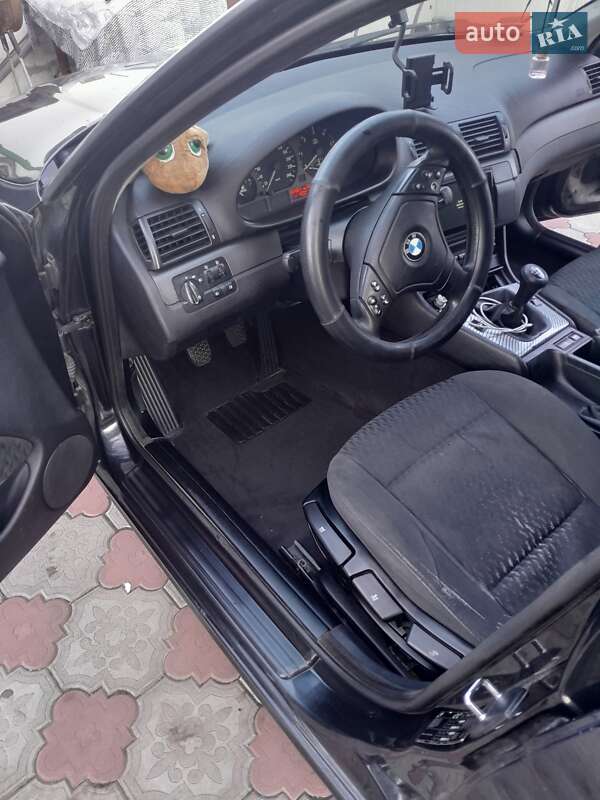 Седан BMW 3 Series 2000 в Коростене