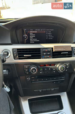Универсал BMW 3 Series 2011 в 