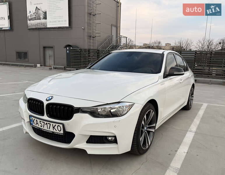 Седан BMW 3 Series 2016 в 
