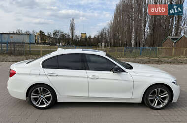 Седан BMW 3 Series 2018 в 