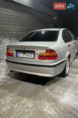 Седан BMW 3 Series 2002 в 