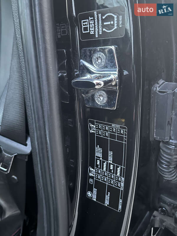 Седан BMW 3 Series 2012 в Хмельницькому