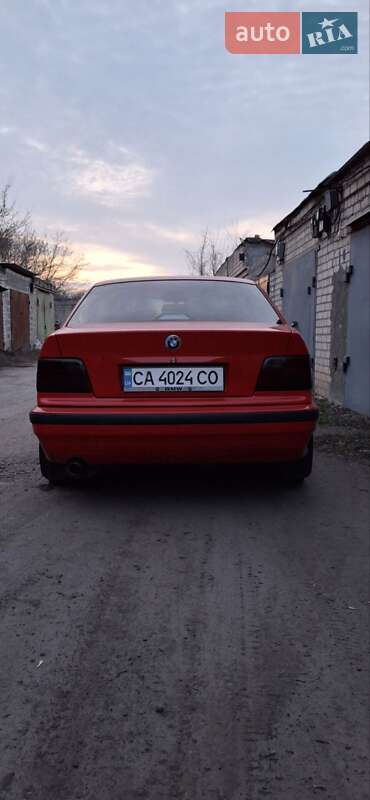 Седан BMW 3 Series 1996 в Черкассах