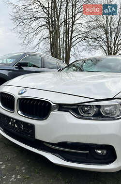 Седан BMW 3 Series 2017 в Харкові