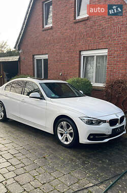 Седан BMW 3 Series 2017 в Харкові