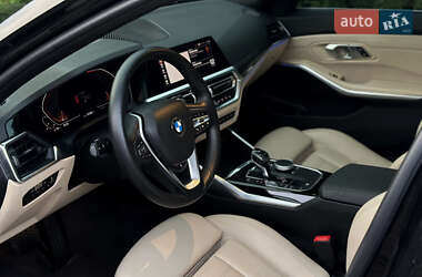 Седан BMW 3 Series 2019 в 